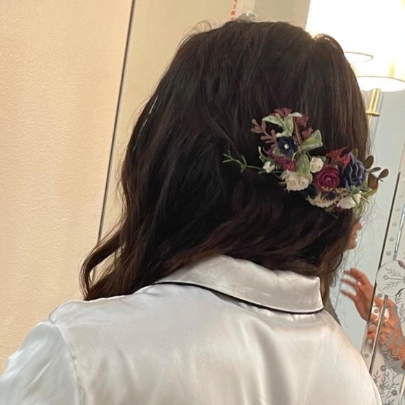 Wedding Boutonniere and Hair Comb Set - Picture 6 of 6